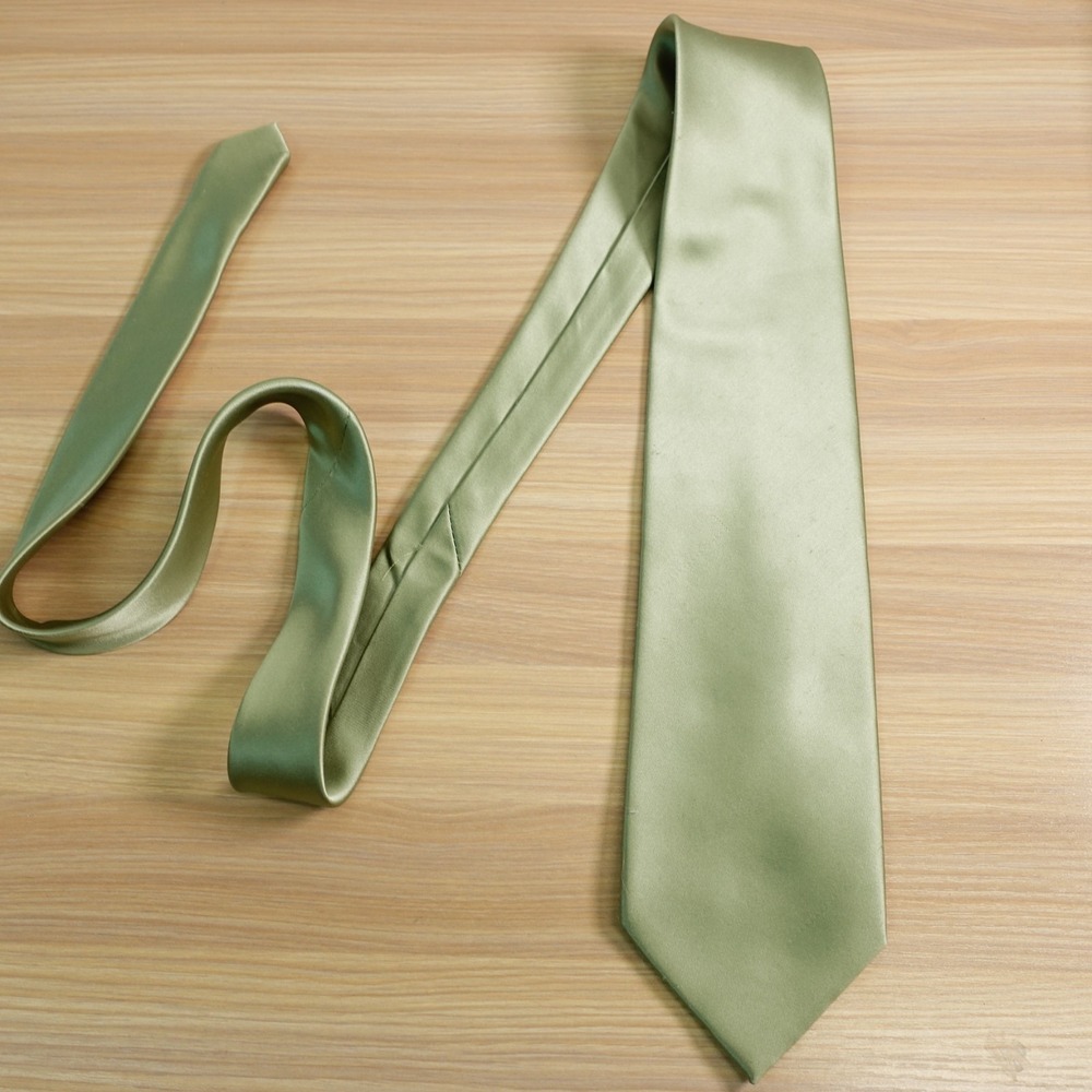 Geoffrey Beene Tie‎ Mens Sage Green Solid Satin Wedding Formal Glossy Hand Made